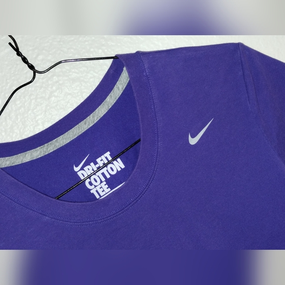 BLUE/PURPLE NIKE DRI-FIT COTTON TEE, SIZE MEDIUM, NEVER WORN EXCELLENT CONDITION - Picture 6 of 7